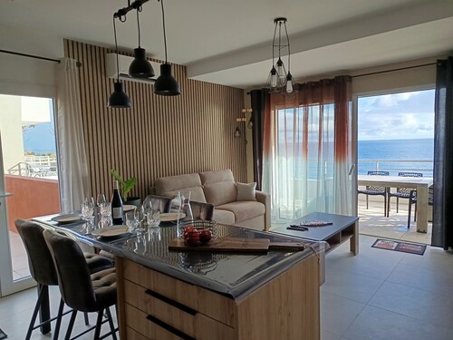 Rented in SOLENZARA apartment T3 NEW 02/2026, facing the sea, 5 minutes from the center.