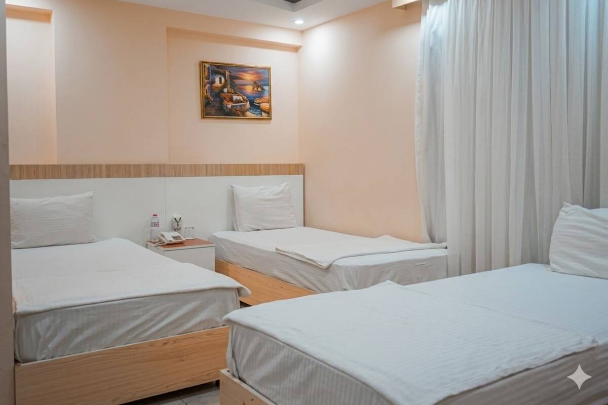 Standard Triple Room, 3 Twin Beds | Desk, soundproofing, free WiFi