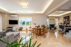 TV, fireplace - Emma Hills Villa | Cretan Hospitality (Pithari)