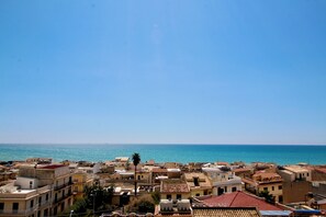 Miscellaneous - Historic Apartment with Sea View Balcony (Donnalucata)