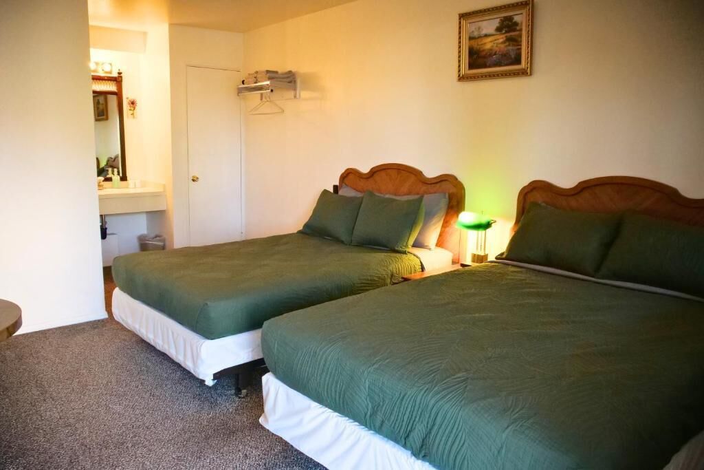 Basic Quadruple Room