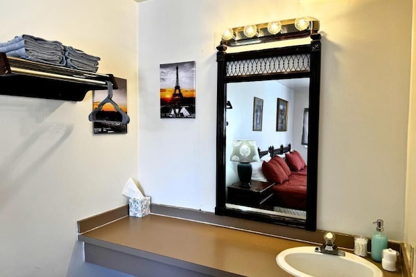 Classic Quadruple Room | Laptop workspace, WiFi (free)