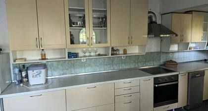 Vila Varadero- your quite private retreat surrounded with palms.