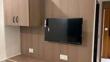 Tweepersoonskamer, uitzicht op de stad | Interieur