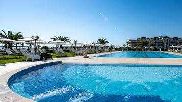 Piscina stagionale all'aperto