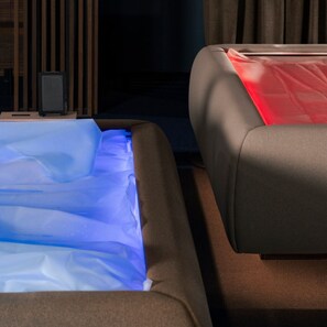 Salas de tratamiento para parejas, un sauna, baño turco