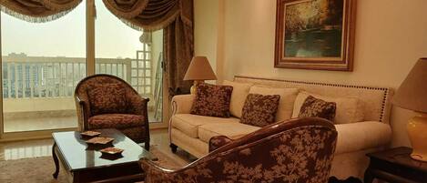 Apartament de luxe, balcó | Sala d'estar