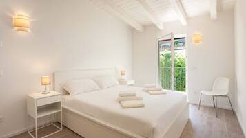 2 bedrooms, WiFi, bed sheets