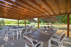Outdoor dining - Tenuta San Giovanni - Orange Apartment (lucca)
