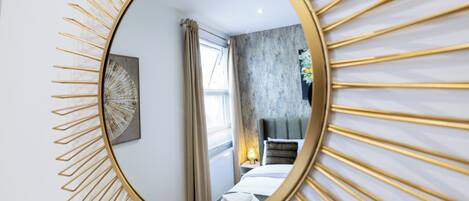 4 camere, ferro/asse da stiro, Wi-Fi, lenzuola