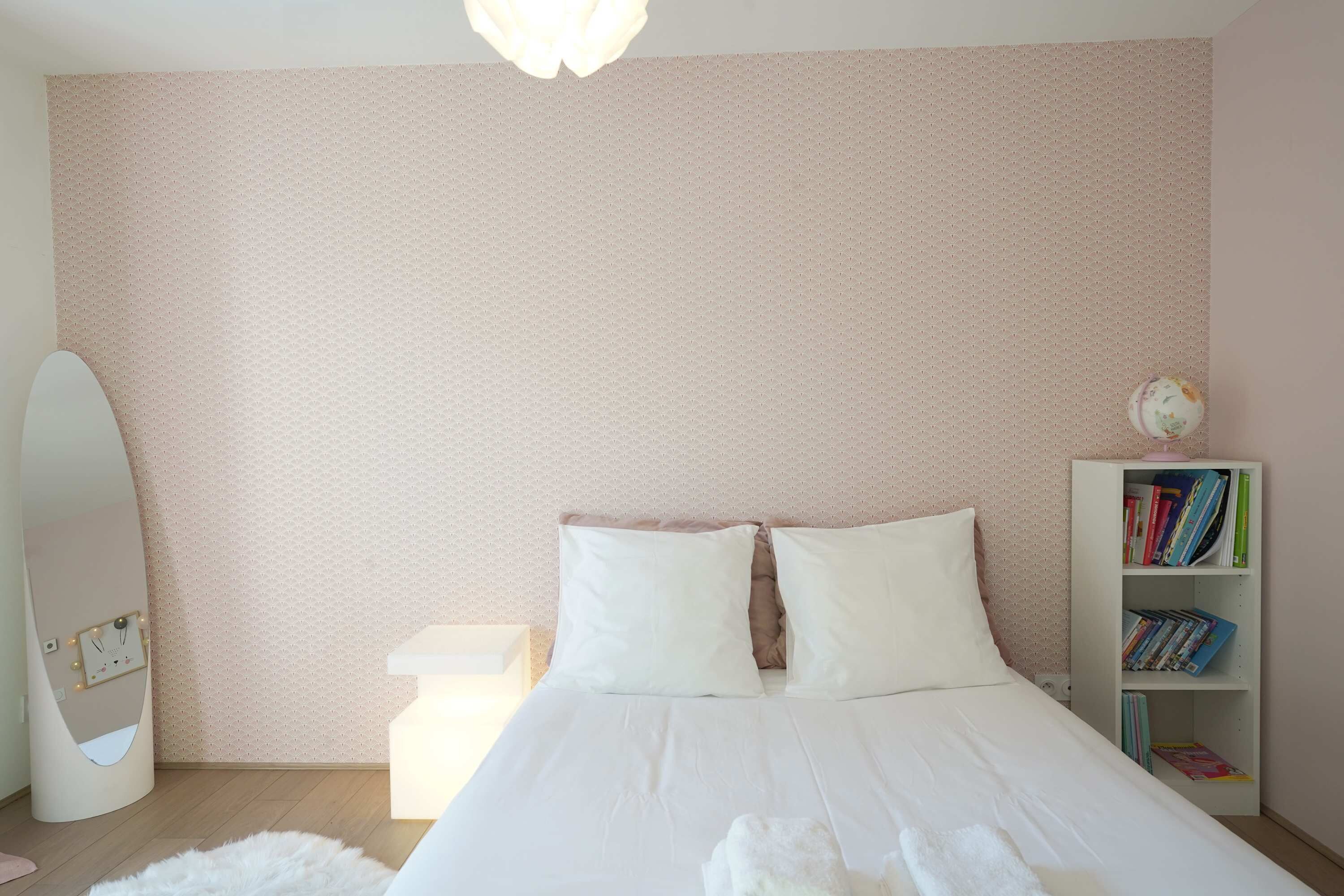 4 sovrum, skrivbord, strykjärn/strykbräda och wi-fi