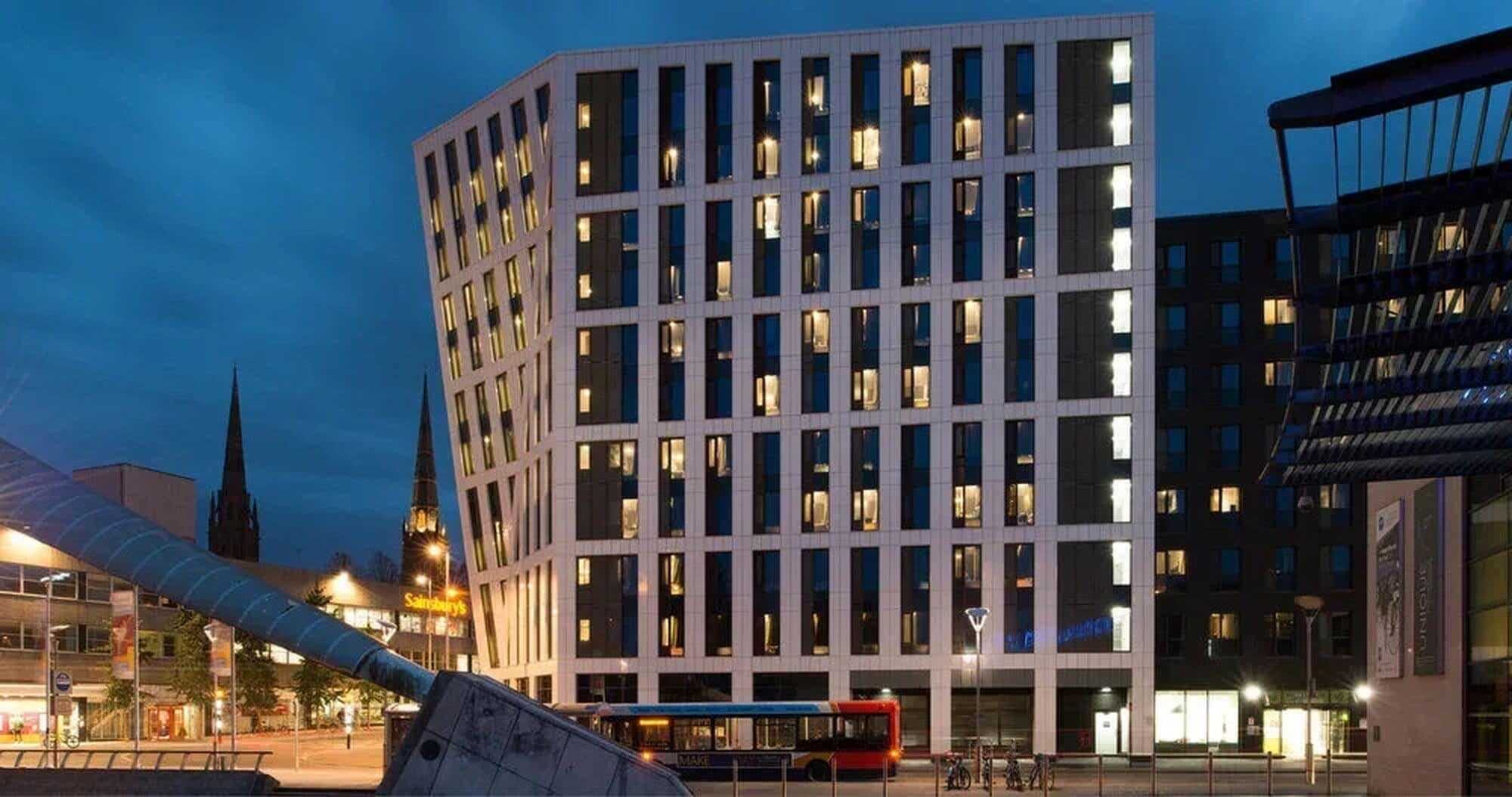 Facciata della struttura