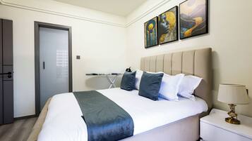 1 Schlafzimmer, Schreibtisch, Bügeleisen/Bügelbrett, kostenloses WLAN