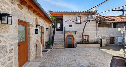 Holiday Home 'Vinha Da Touça T1' with Mountain View, Wi-Fi and Air Conditioning