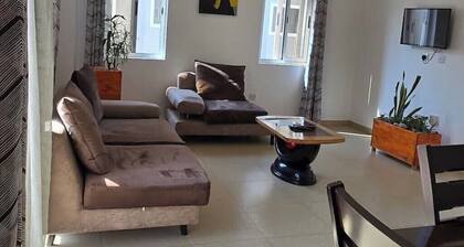 UrbanSuits Devtraco Court B 2Bedroom With Balcony