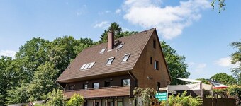 Granny apartment 350m from the lake