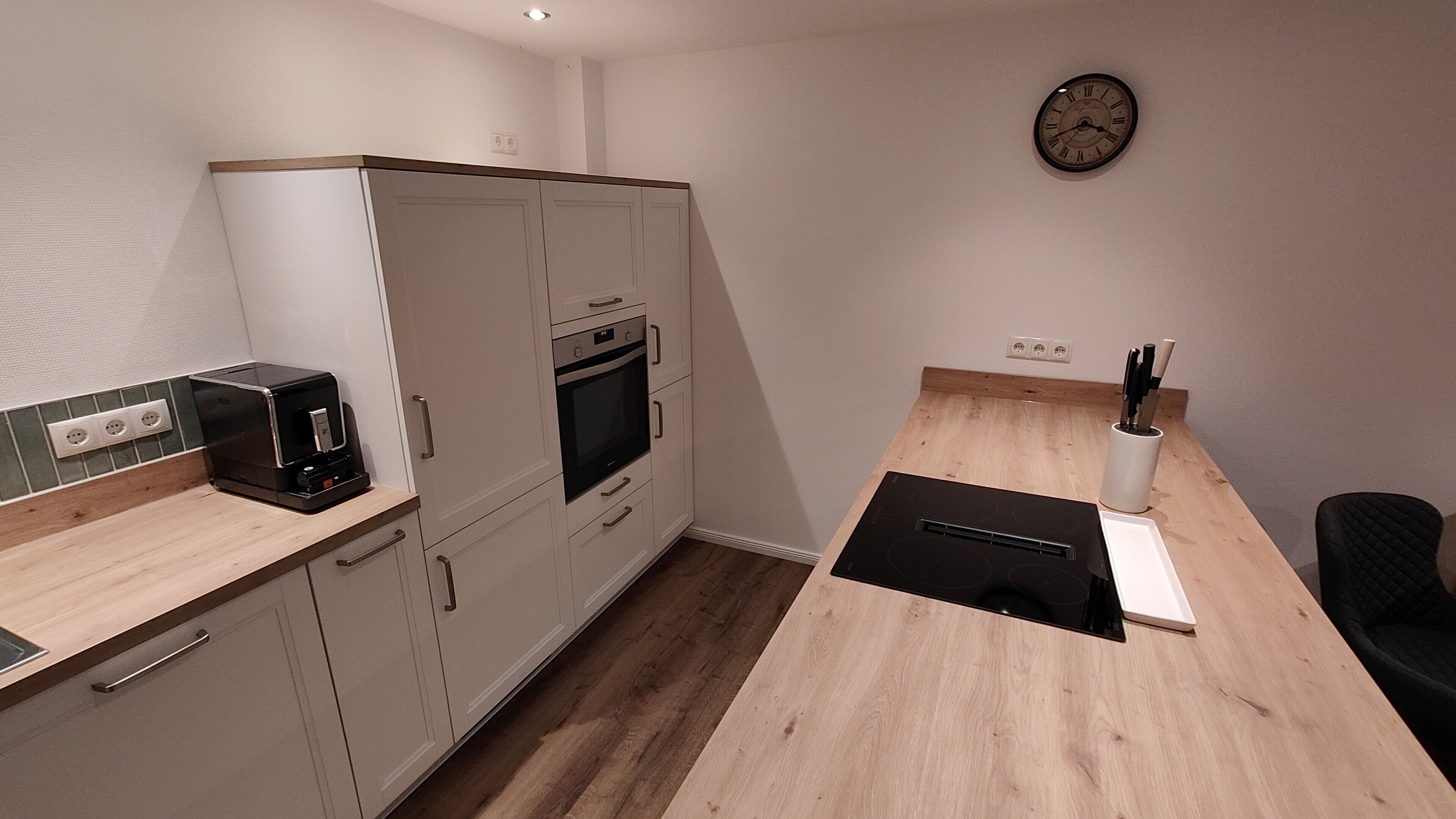 Oven, stovetop, dishwasher