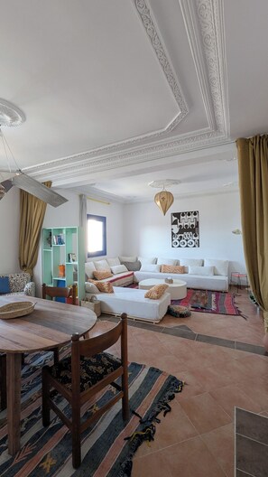 Interior - Souiri Haven- between sea & medina (Essaouira)