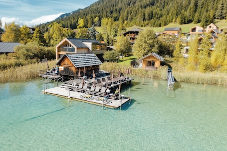 Exterior. Regitnig‑Lake‑Hideaway am Weissensee