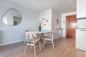 Dining - Apt. 1BR bright Salamanca by CH (Madrid)