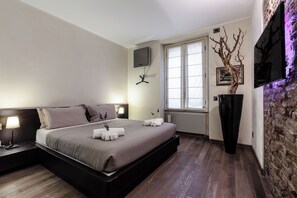 1 bedroom, iron/ironing board, Internet, bed sheets - Stylish Suite in Fashion District - Corso Venezia (Milano)