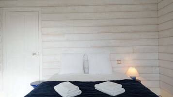 4 間睡房、書桌、Wi-Fi、床單