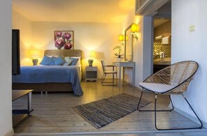 1 室のベッドルーム、アイロン / アイロン台、WiFi (無料)、ベッドシーツ