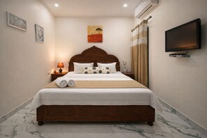 Room - Krish Home, Clean & Cozy 2 BHK Home (Raipur)