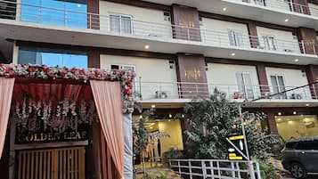 Fachada de la propiedad