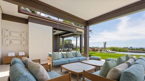 Terrace/patio - Piiuka 18 - Ocean Views | Game Room | Daily Housekeeping (Kailua Kona)