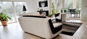 Living area - Recent villa 250m2 with swimming pool (Seillans)