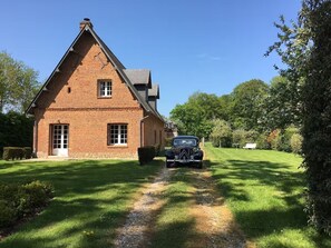 Exterior - Charming gîte close to the sea! Ideal for families and friends! (Doudeville)