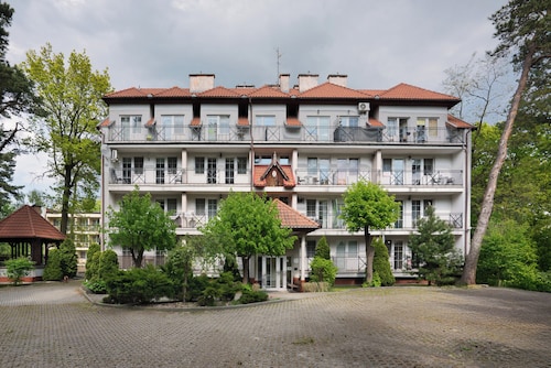 HoliApart Zeromskiego 150m beach