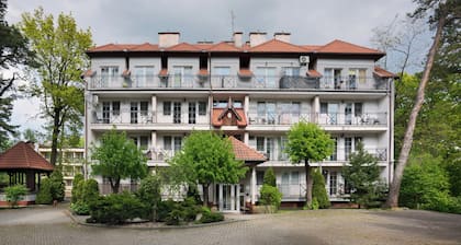 HoliApart Zeromskiego 150m beach