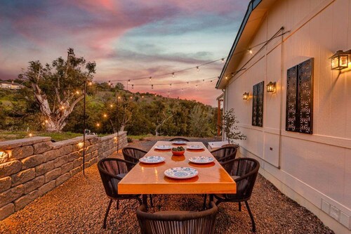 Avocado Akres Awaits – Wedding Escape Near Monserate Winery