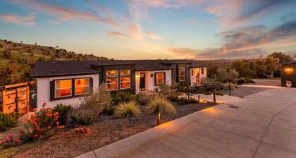 Avocado Akres Awaits – Wedding Escape Near Monserate Winery