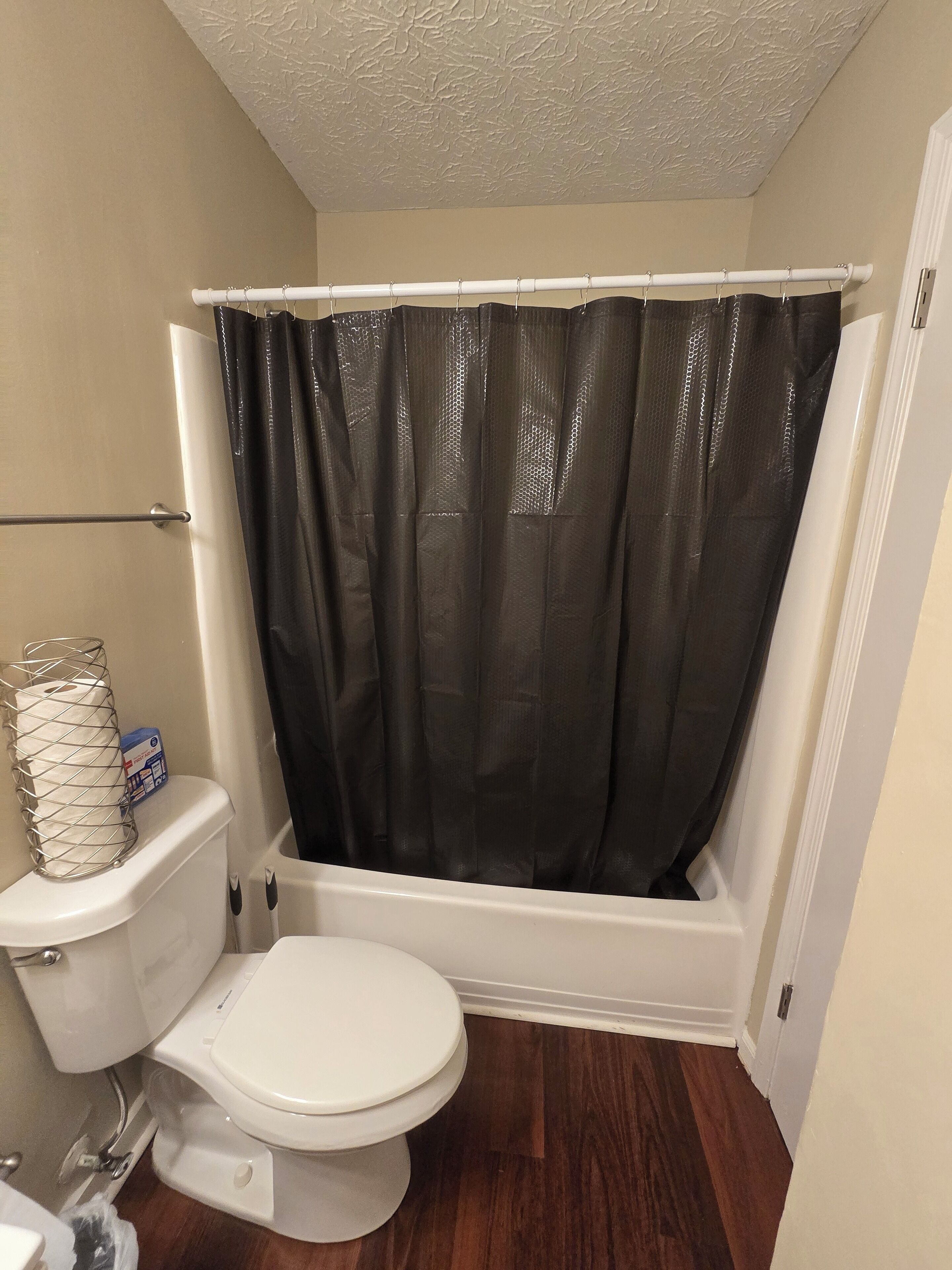 淋浴設備、提供毛巾、番梘、廁紙