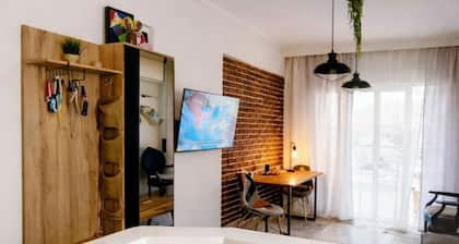 Calm & Comfortable Apartment at Central Kalamaria