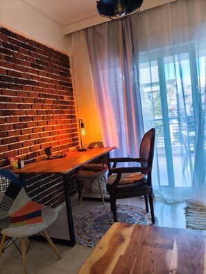 Dining - Calm & Comfortable Apartment at Central Kalamaria (Kalamaria)