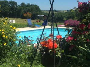 Pool - Superb Traditional Country House, Peaceful Setting, Near Amenities, with Pool (Saint-Quentin-de-Chalais)