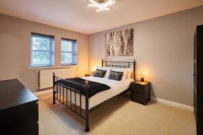 House, Accessible | 4 bedrooms - Host and Stay River Hill House (Darlington)