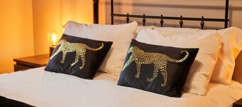 Host and Stay River Hill House