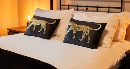 Host and Stay River Hill House