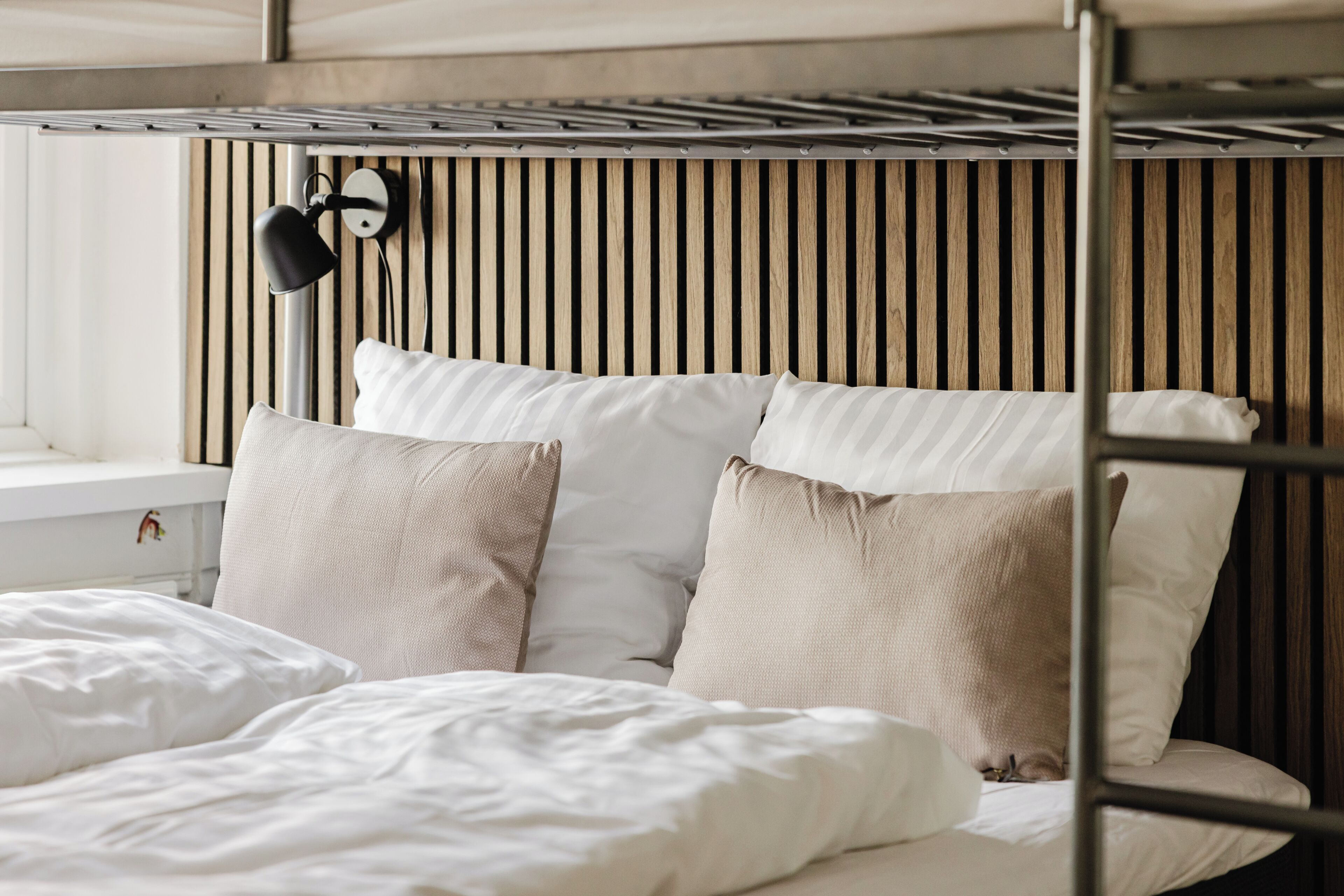 Wifi gratis y ropa de cama 