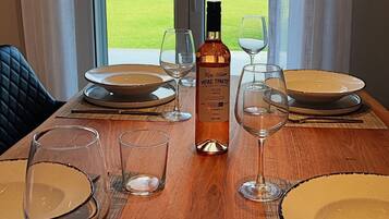 Rumah | 4 kamar tidur dan internet