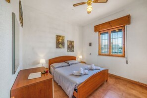 Căn hộ Tiêu chuẩn, nhiều phòng ngủ (Favoloso Salento | 50 Mt Dalla) | 2 phòng ngủ, bộ trải giường 