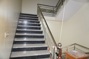 Interior - Hotel Neel Kamal (Khatoo)