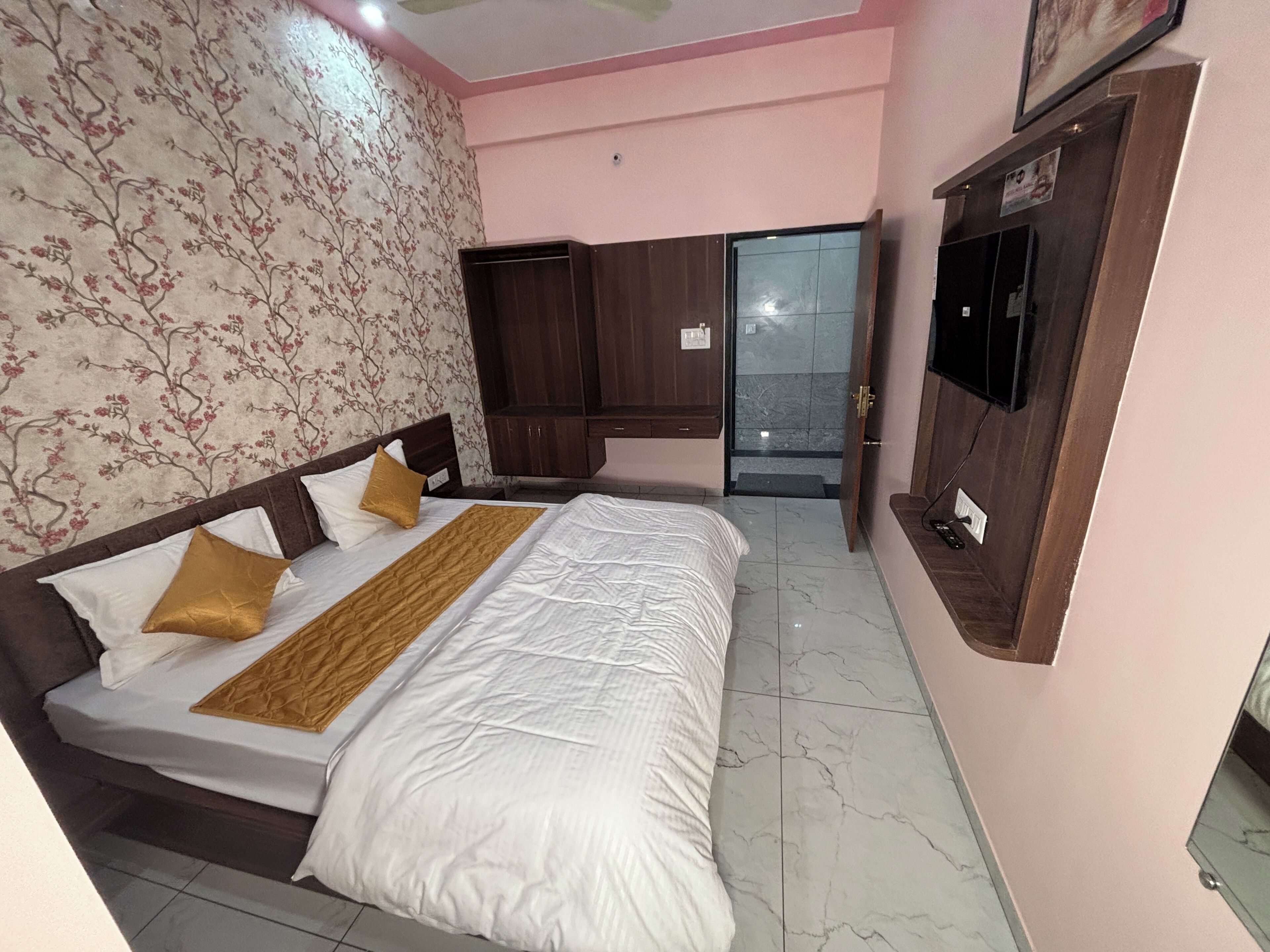 Habitación básica doble | Wifi gratis