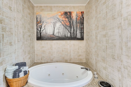 Interior. < 1 Mi From Suwannee River, Hideaway w/ Lanai