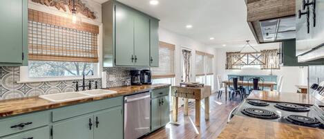 Nhà (2 Bedrooms) | Nội thất